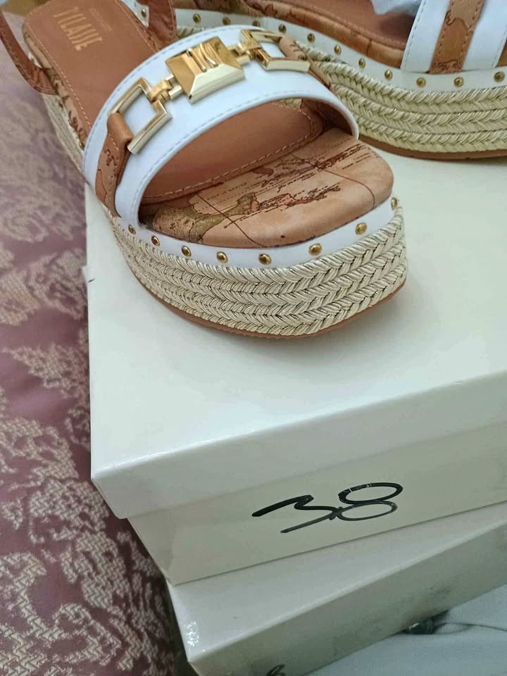 Sandali da donna Alviero Martini Prima Classe